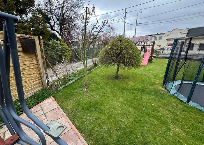 Апартаменти Loft With Parking